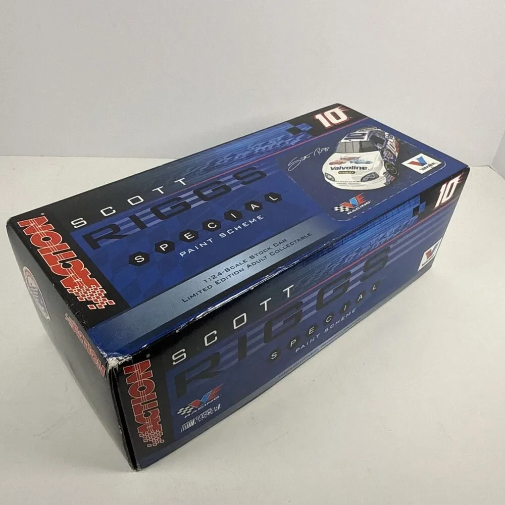 2006 Charger Scott Riggs 1:24 Scale Limited Edition Collectible w/ Special Paint
